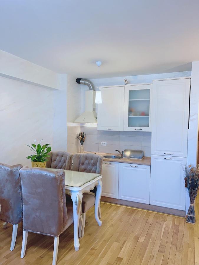Buddha City Apartment Budva Eksteriør bilde